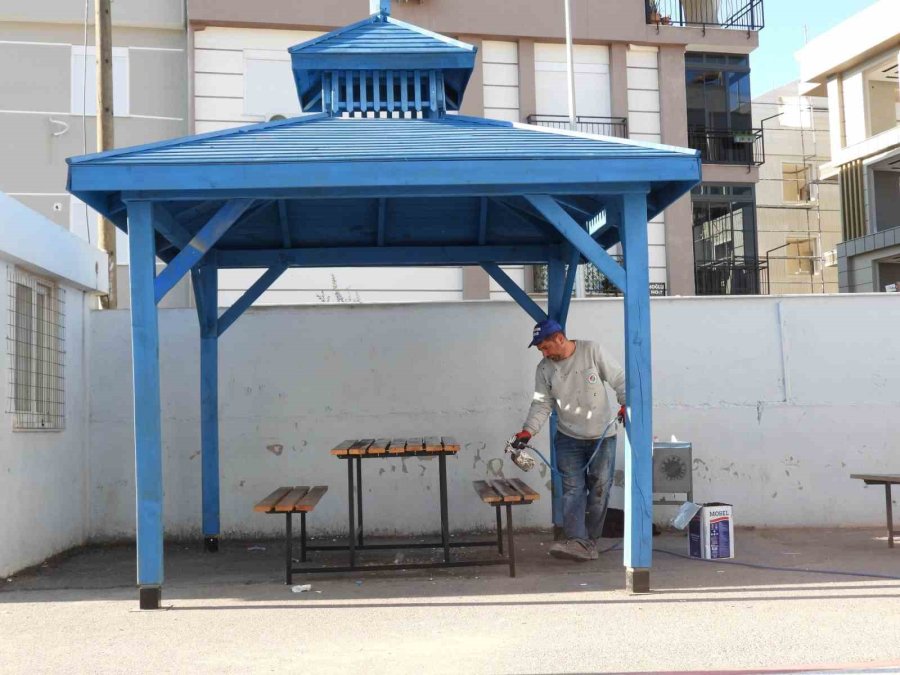 Kepez Belediyesi’nden Okullara Estetik Dokunuş