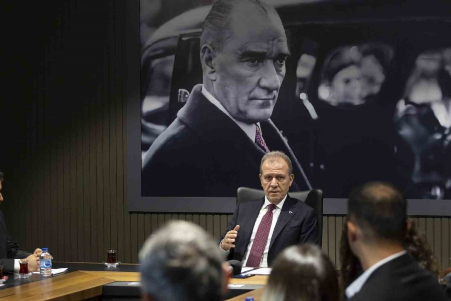 Başkan Seçer: "eğitime Ayrı Bir Sayfa Açtık"