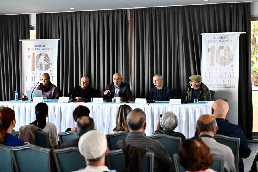 Muratpaşa’da 10’uncu Antalya Edebiyat Günleri Sona Erdi