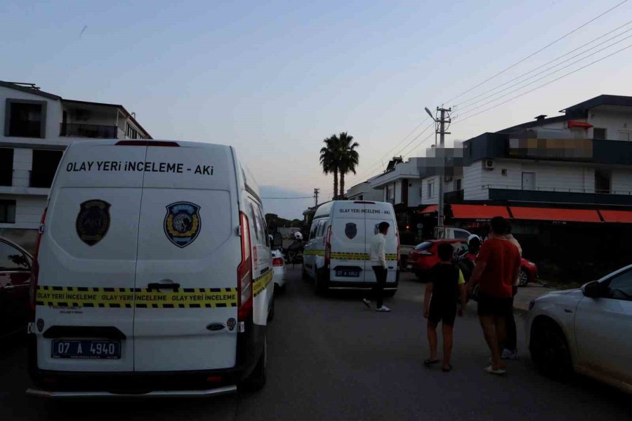 Husumeti Bitirmek İçin Bir Araya Gelen Akrabaların Tartışması Cinayetle Bitti