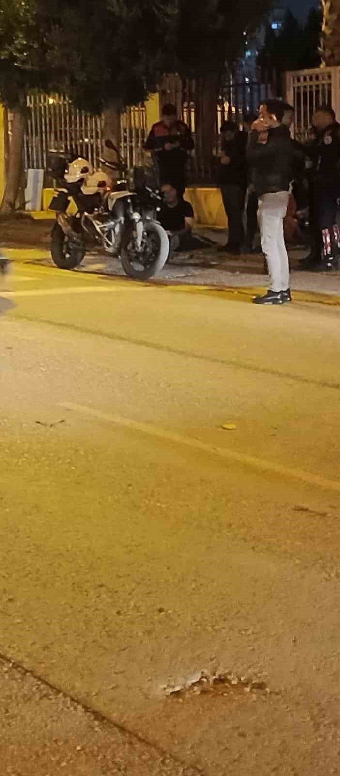 Husumeti Bitirmek İçin Bir Araya Gelen Akrabaların Tartışması Cinayetle Bitti