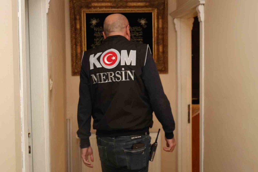 Mersin’deki Rüşvet Operasyonunda 6’sı Gümrük Memuru 11 Kişi Tutuklandı