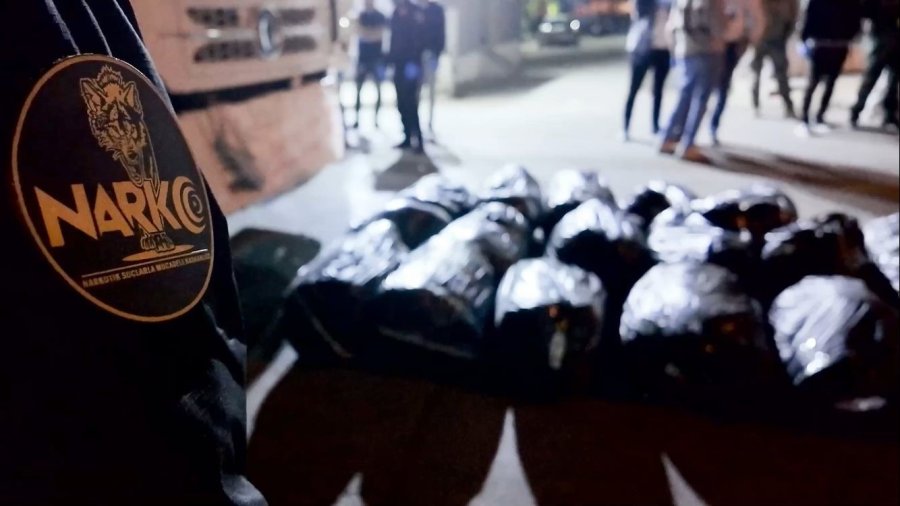Yurtdışından Gelen Tırda 223 Kilo Uyuşturucu Ele Geçirildi: 1 Tutuklama