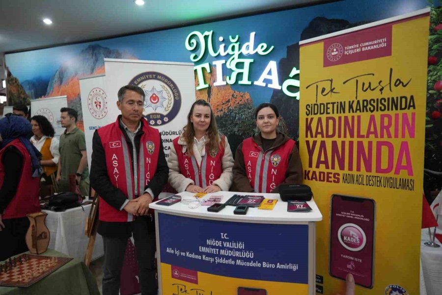 Niğde’de Kadına Karşı Şiddetle Mücadele İçin ’çok Boyutlu Yaklaşım’ Paneli