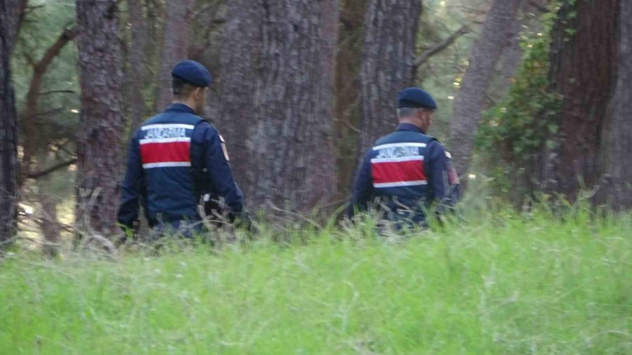 Jandarmadan Ormanlık Alanlarda Kangal Ve Ateş Nöbeti