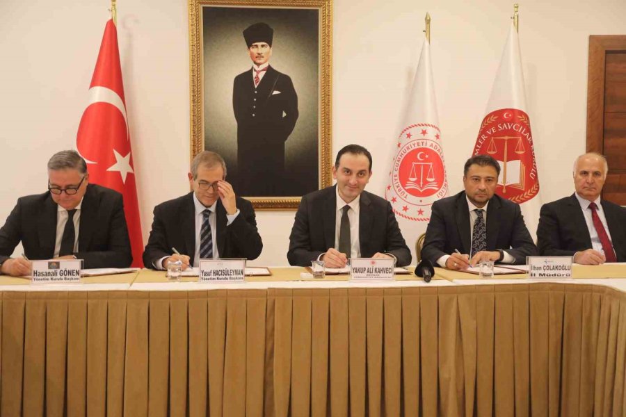 Antalya’da Denetimli Serbestlik Kapsamındaki Hükümlülerin İstihdamı İçin İşbirliği Protokolü İmzalandı