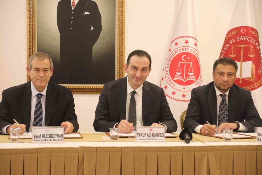 Antalya’da Denetimli Serbestlik Kapsamındaki Hükümlülerin İstihdamı İçin İşbirliği Protokolü İmzalandı