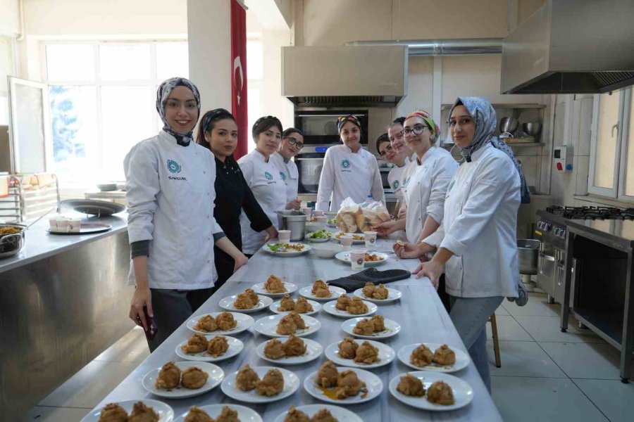 Gastronomiyle Kuşakları Buluşturan Anlamlı Proje Gerçekleştirildi