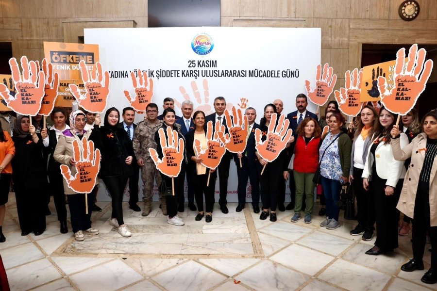 Vali Toros: "kadına Şiddet İnsanlığa İhanettir"