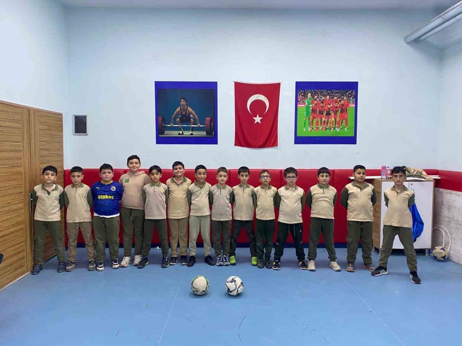 İlkokullarda ’spora İlk Adım’ Projesi Başarıyla Sürdürülüyor