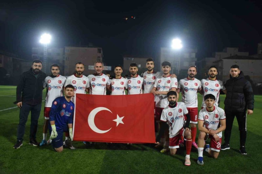 Major Futbol Ligi’nde Niğde’yi Temsil Eden Ovalıbağ Fk, Çeyrek Finalde