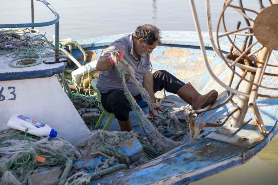 Mersin’de Balıkçı Ağları Geri Dönüşüme Kazandırılıyor