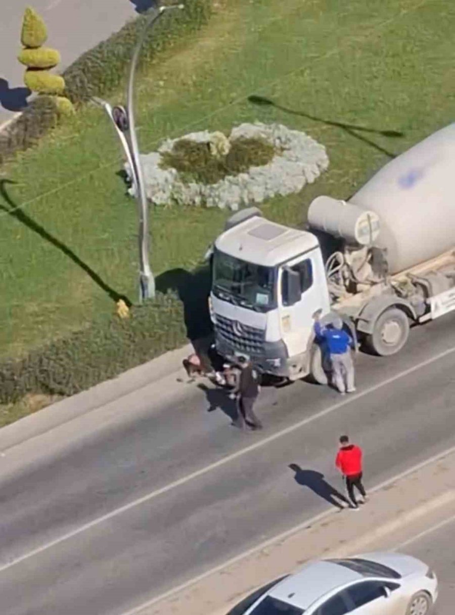 Mersin’de 3 Ayrı Kaza: 4 Yaralı