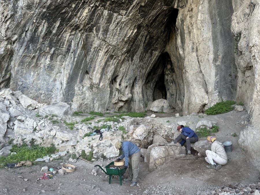 Akdeniz Üniversitesi’nden Bilim Dünyasına Işık