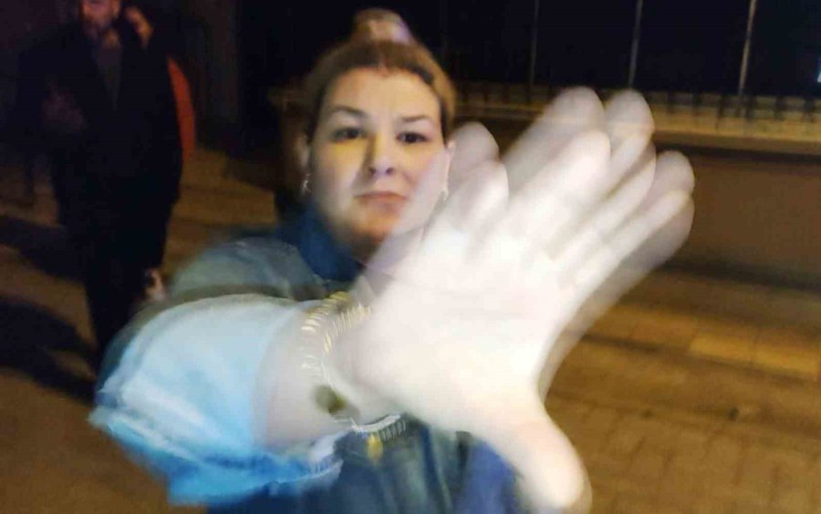 Şoförün Kaçtığı Kazada Sahte Şoför Planı Suya Düşünce Gazetecilere Saldırdı