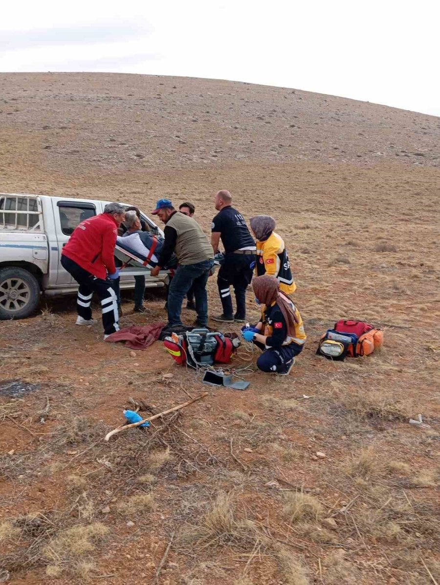 Dağda Kalp Krizi Geçiren Çobanın İmdadına Hava Ambulansı Yetişti