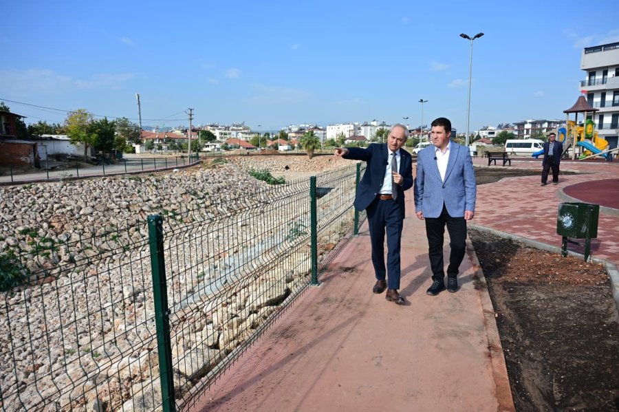 Başkan Kocagöz, Şelale Mahallesi’ne Kazandırılan Yeni Park Alanını İnceledi