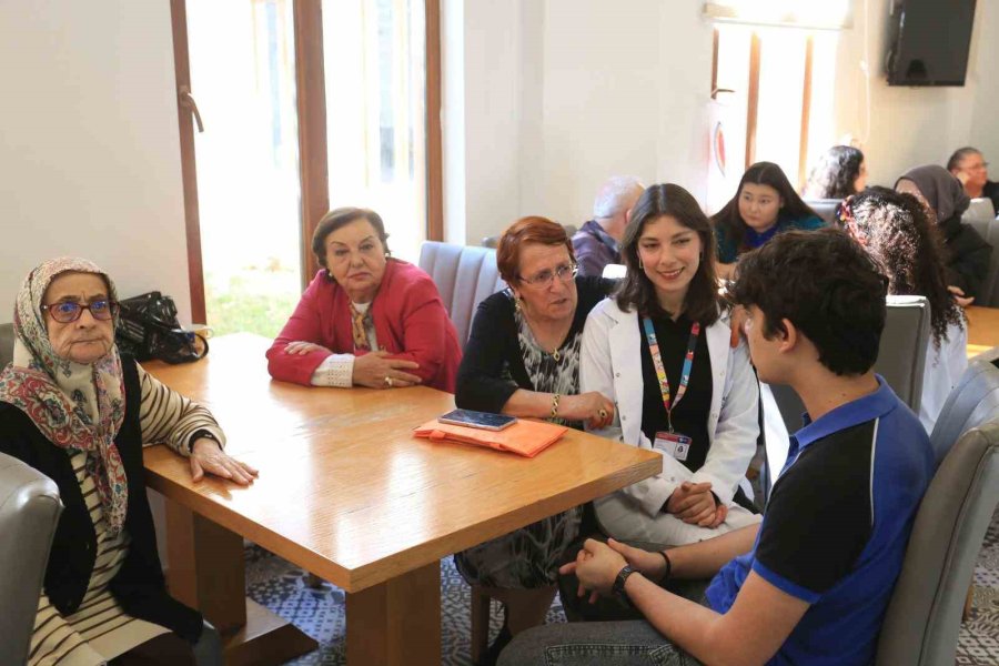 Kepez’de Kuşakları Buluşturan Ziyaret