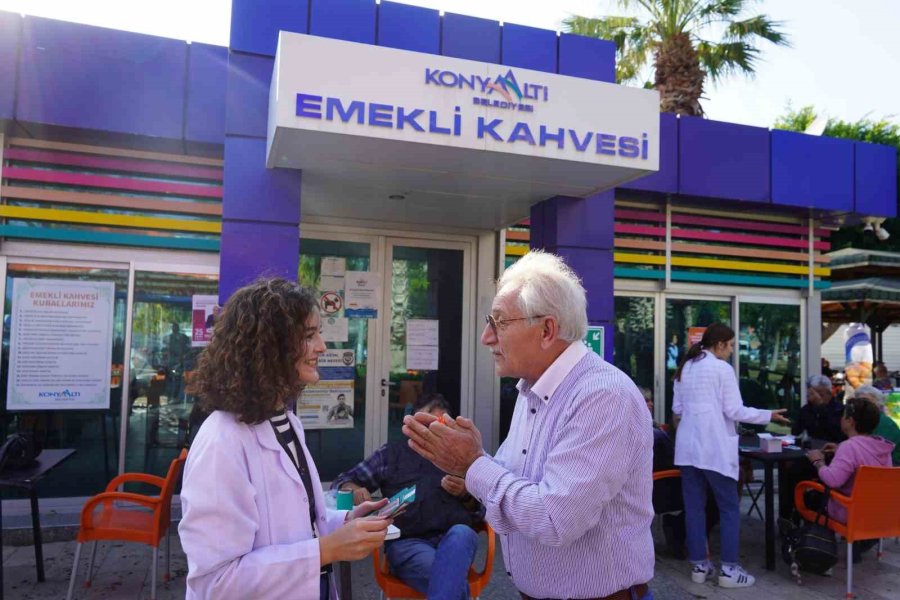 Konyaaltı’nda Vatandaşlara Diyabet Ve Kanser Bilgilendirmesi