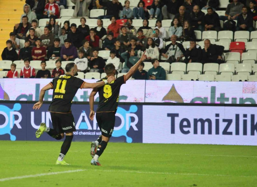 Trendyol Süper Lig: Antalyaspor: 1 - Göztepe: 2 (maç Sonucu)