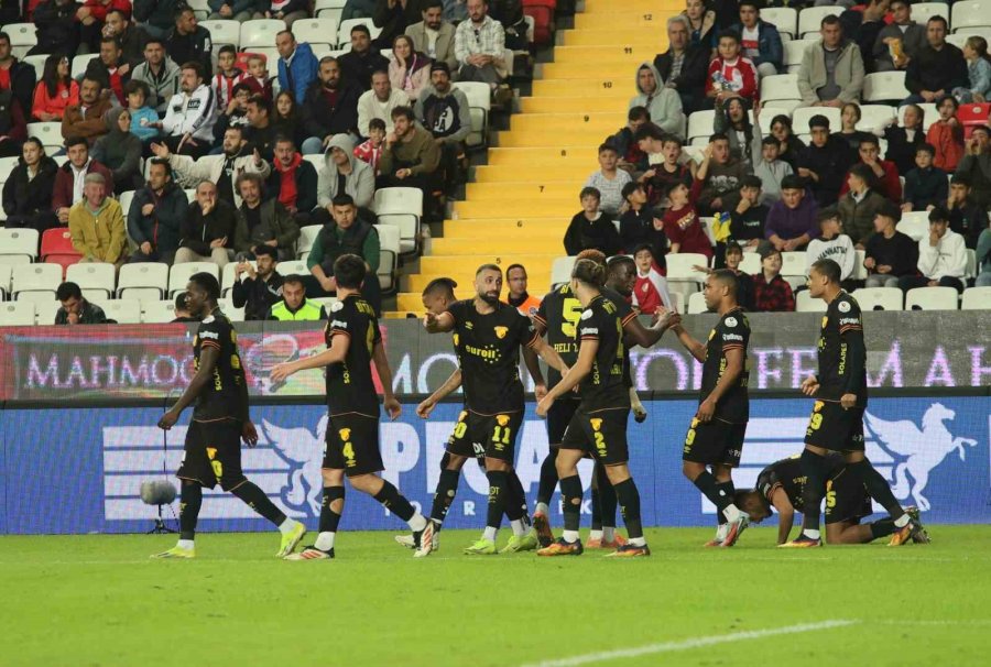 Trendyol Süper Lig: Antalyaspor: 1 - Göztepe: 2 (maç Sonucu)