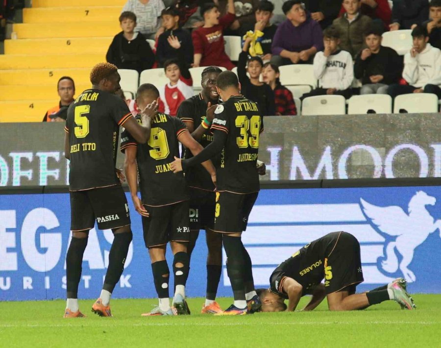 Trendyol Süper Lig: Antalyaspor: 1 - Göztepe: 2 (maç Sonucu)