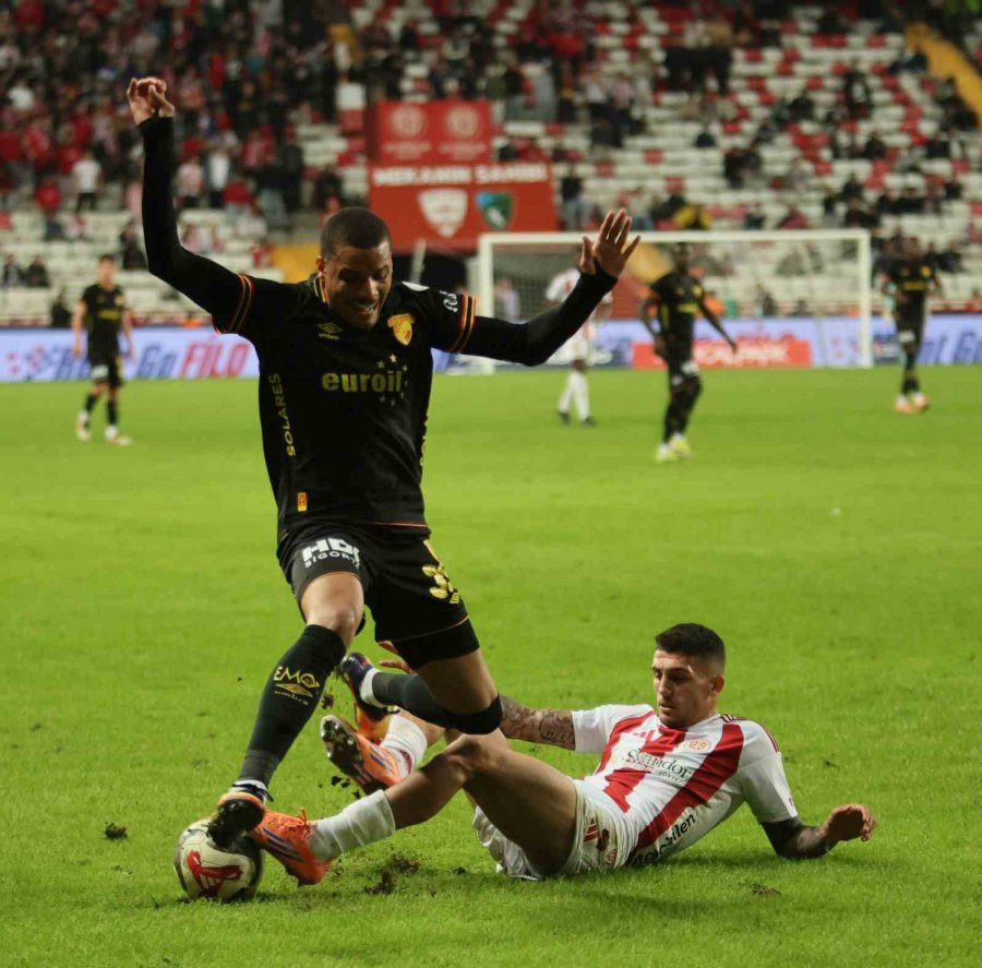 Trendyol Süper Lig: Antalyaspor: 1 - Göztepe: 2 (maç Sonucu)
