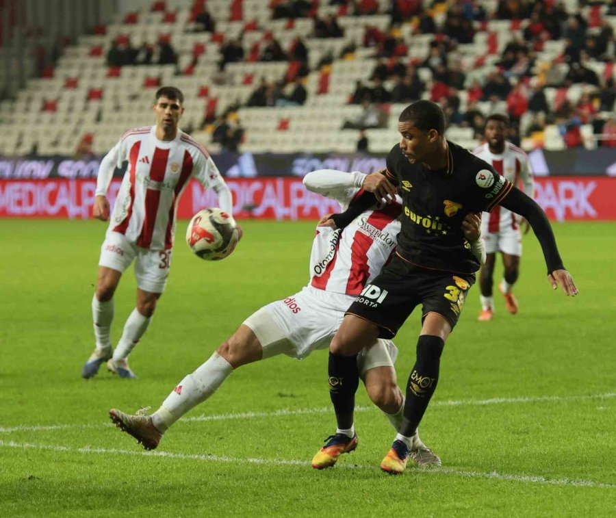 Trendyol Süper Lig: Antalyaspor: 1 - Göztepe: 2 (maç Sonucu)