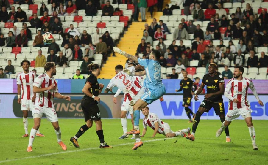 Trendyol Süper Lig: Antalyaspor: 1 - Göztepe: 2 (maç Sonucu)