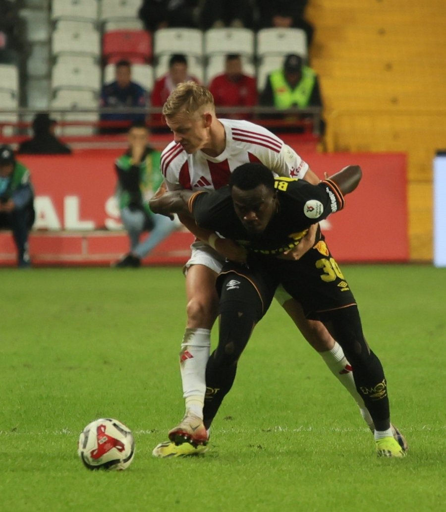 Trendyol Süper Lig: Antalyaspor: 1 - Göztepe: 2 (maç Sonucu)