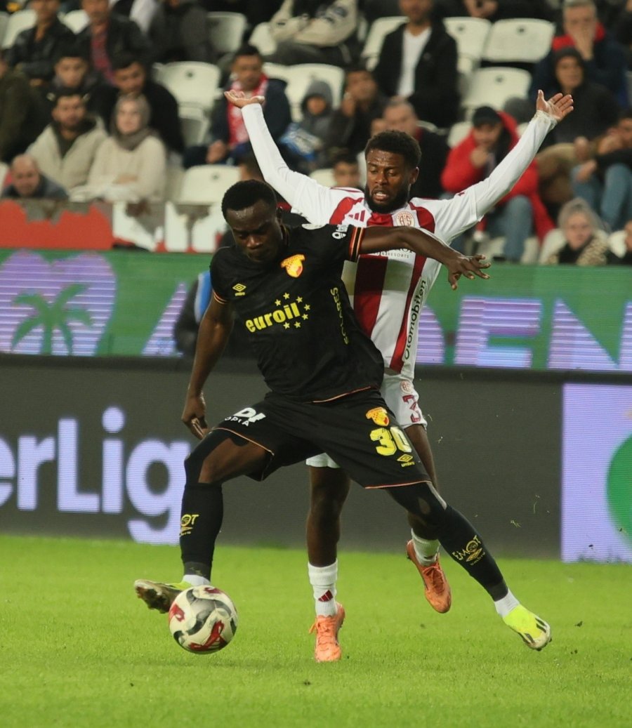 Trendyol Süper Lig: Antalyaspor: 1 - Göztepe: 2 (maç Sonucu)