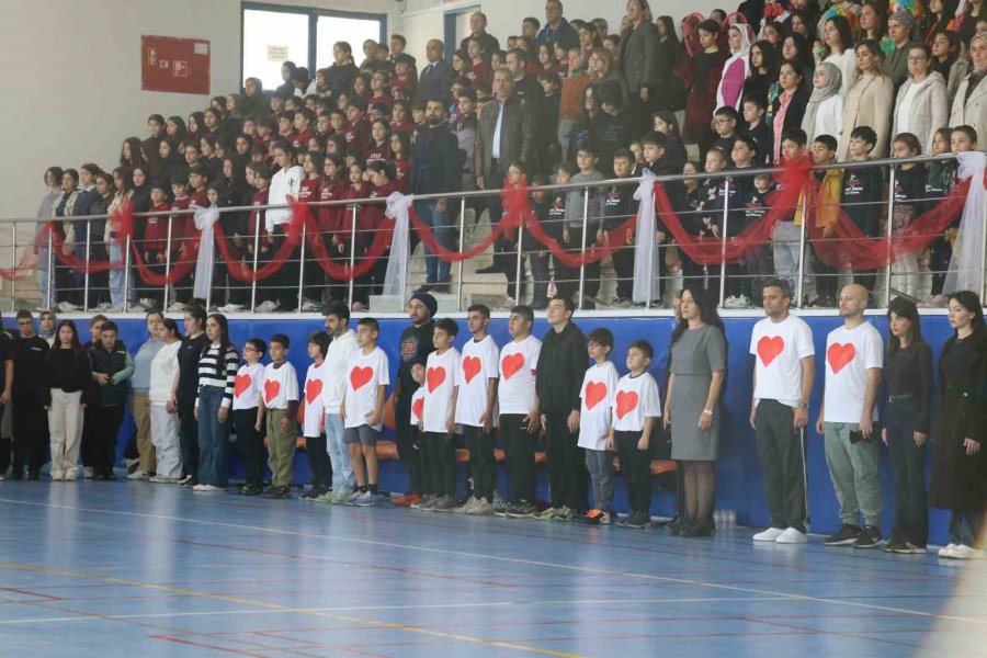 3 Aralık Dünya Farkındalık Günü Gazipaşa’da Özel Öğrencilerin Katılımıyla Kutlandı