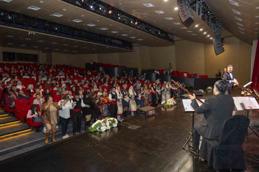 Anadolu’nun Ezgileri Mersin’de Yankılandı