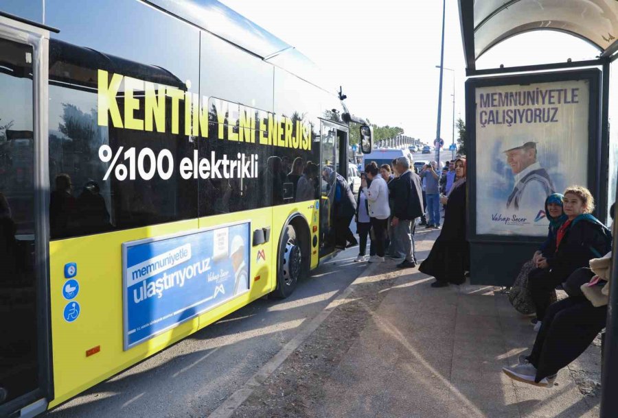 Mersin’in Ulaşımında Çevreci Hamle: 18 Elektrikli Otobüs Hizmete Başladı