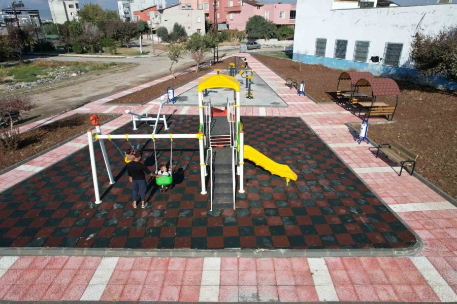 Akdeniz’de Bir Park Daha Yenilendi