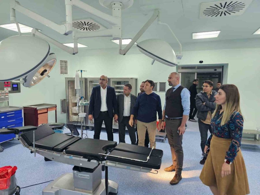 Niğde Ömer Halisdemir Hastanesi’nde Ameliyathaneler Yeni Alanda Hizmete Başladı