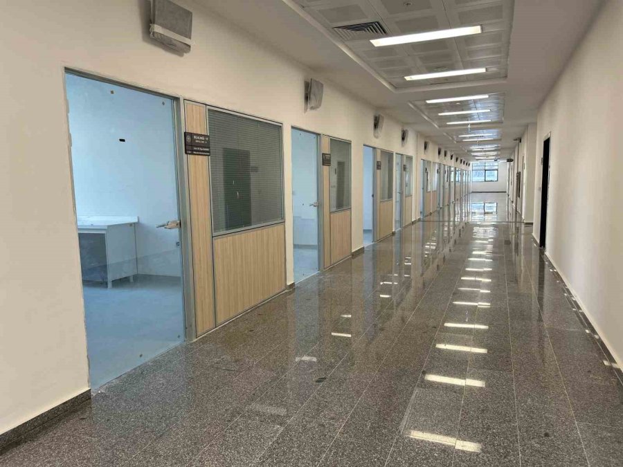 Niğde Ağız Ve Diş Hastanesi Açılış İçin Gün Sayıyor