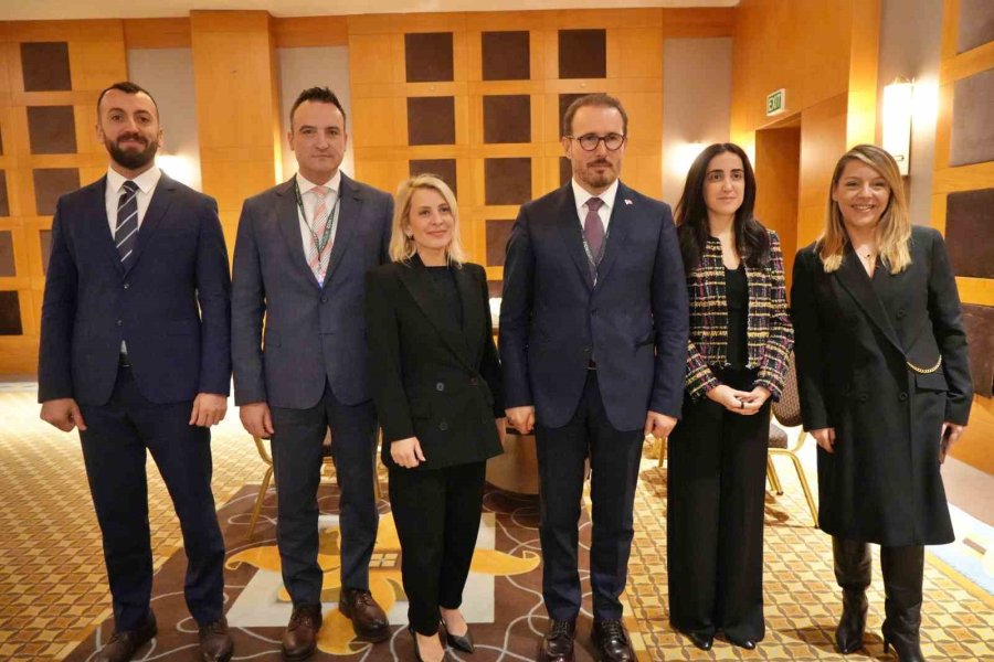 Sağlık Bakan Yardımcısı Şuayip Birinci: "obezite En Büyük Tehditlerden Biri; Dijitalleşme Bireyi Güçlendiriyor"