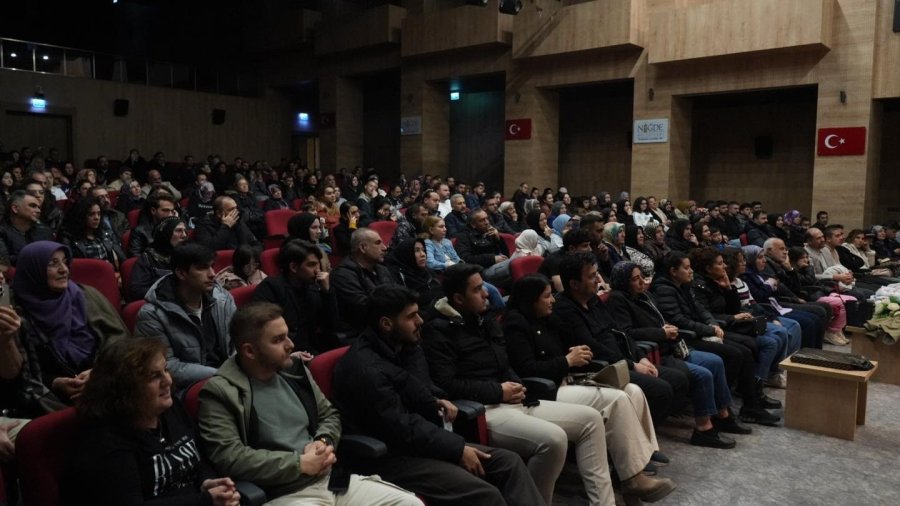 Niğde 8. Kitap Fuarı Tamamlandı