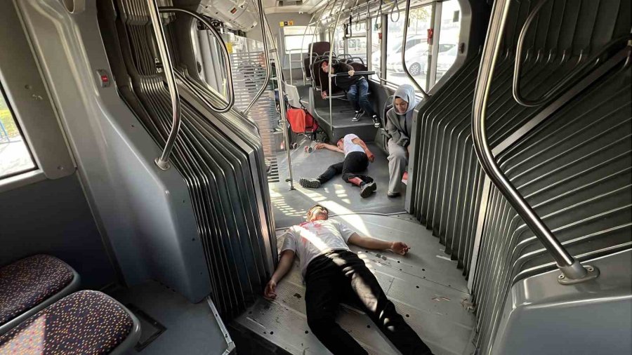 Gerçeğini Aratmayan Kaza Tatbikatı