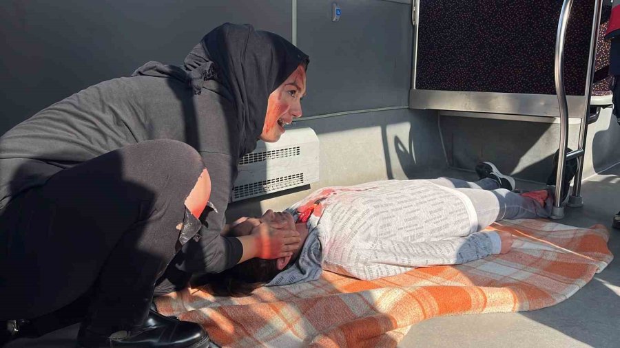 Gerçeğini Aratmayan Kaza Tatbikatı