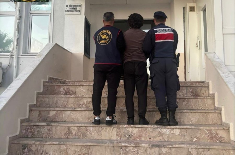 Antalya’da 72 Saatte 217 Aranan Şahıs Yakalandı