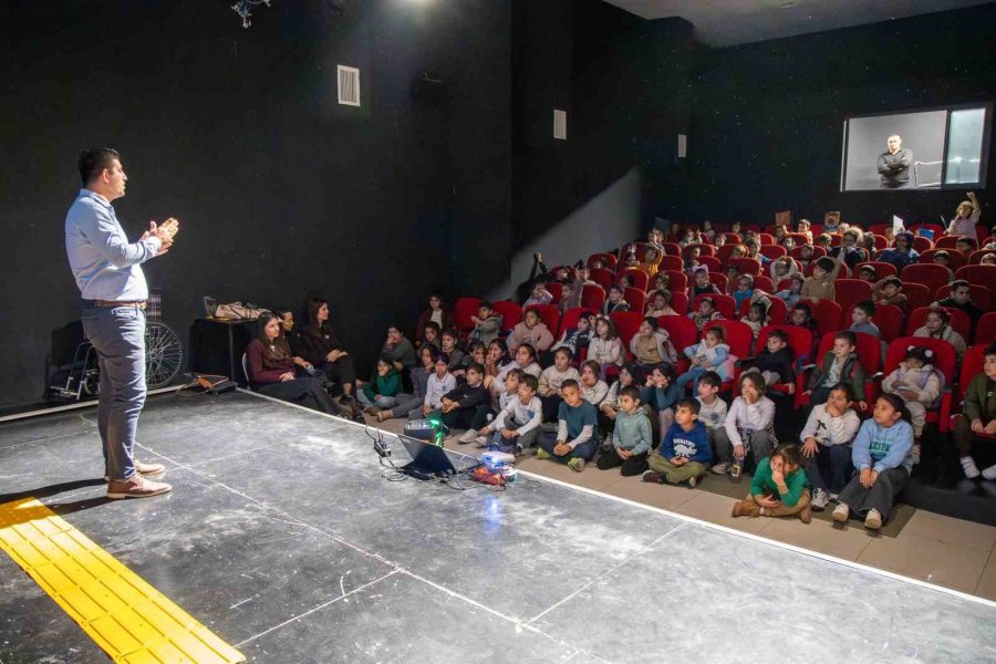 Manavgat’ta Miniklere ’engelleri Birlikte Aşarız’ Eğitimi