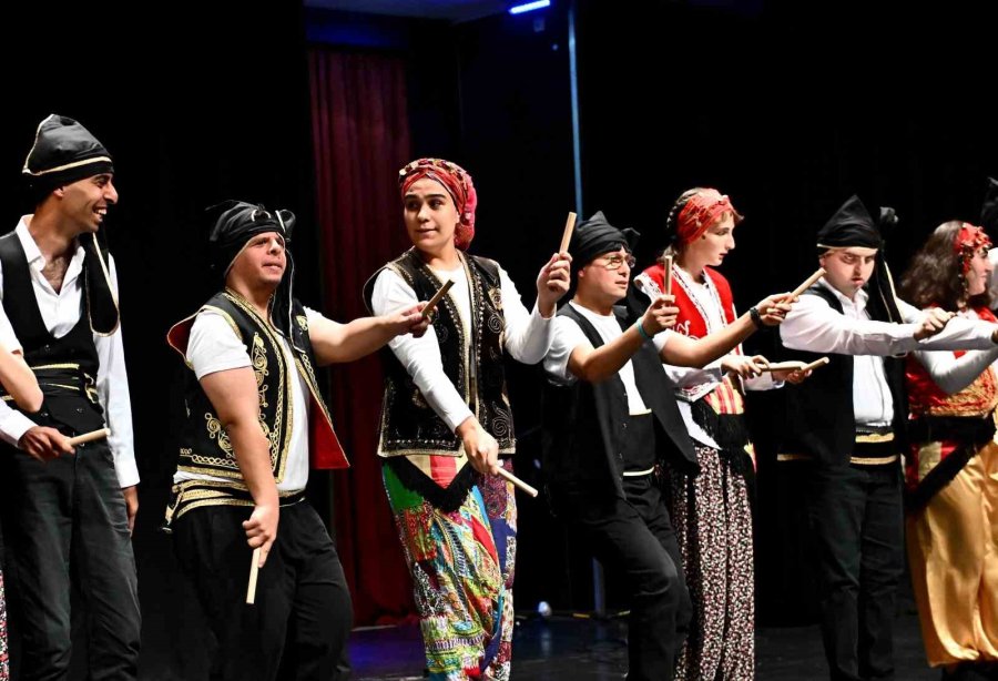 Muratpaşa’da Hayatı Paylaşmaya Engel Yok