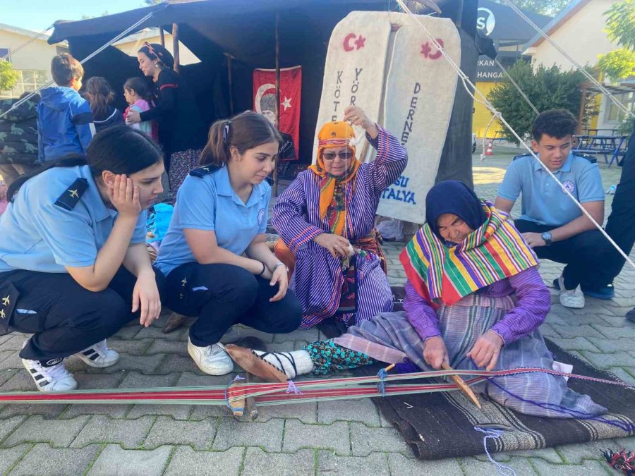 Aksu’da Ders Zili Yörük Çadırında Çaldı