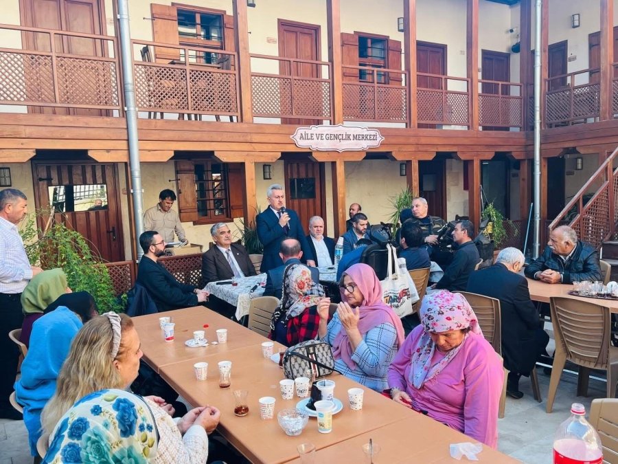 Tarsus’ta ‘cami-engelli’ Buluşması