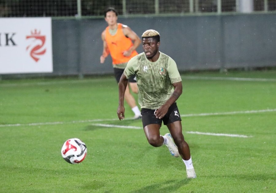 Alanyaspor, Antalyaspor Maçı Hazırlıklarına Başladı