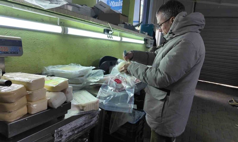 Karaman’da Son Kullanma Tarihi Geçen Peynir Ve Tereyağlarına El Konuldu
