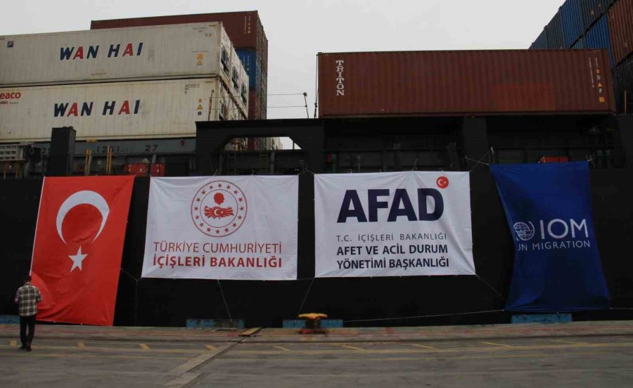 İyilik Gemisi Mersin’den Sudan’a Uğurlandı