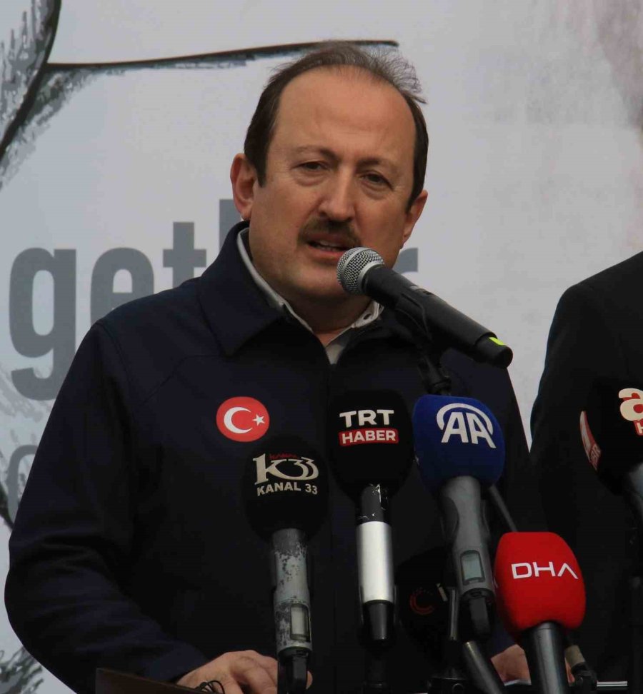 İyilik Gemisi Mersin’den Sudan’a Uğurlandı